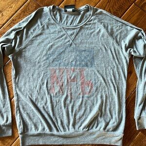 NFL long sleeve lightweight top size medium